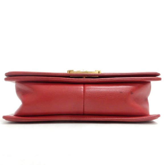 Chanel Red Leather Bag with Gold Chain Strap - Picture 3 of 12
